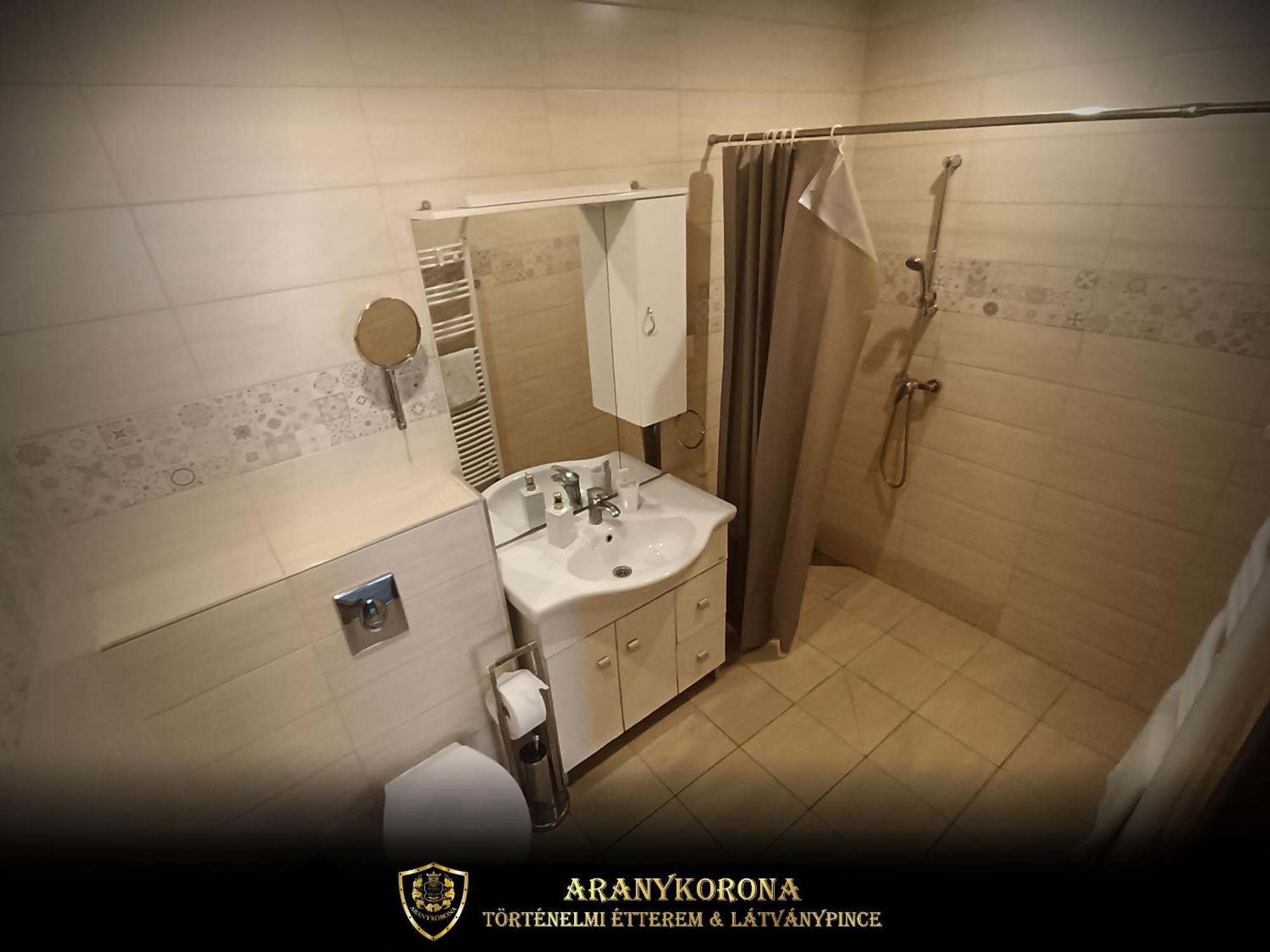 Aranykorona Apartmanhaz Miskolc Dış mekan fotoğraf